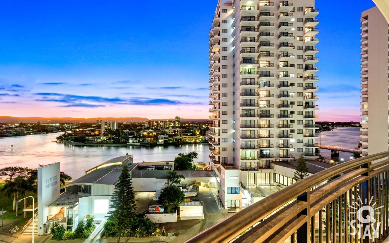 2 Bedroom 1 Bathroom - Centre Of Surfers Paradise, Chevron Renaissance Gold Coast